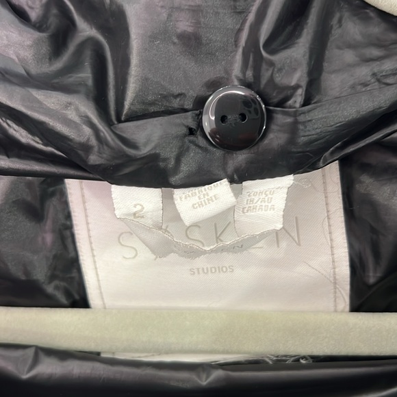 SOSKEN studios Marisa Minicucci puffer coat - Picture 10 of 13